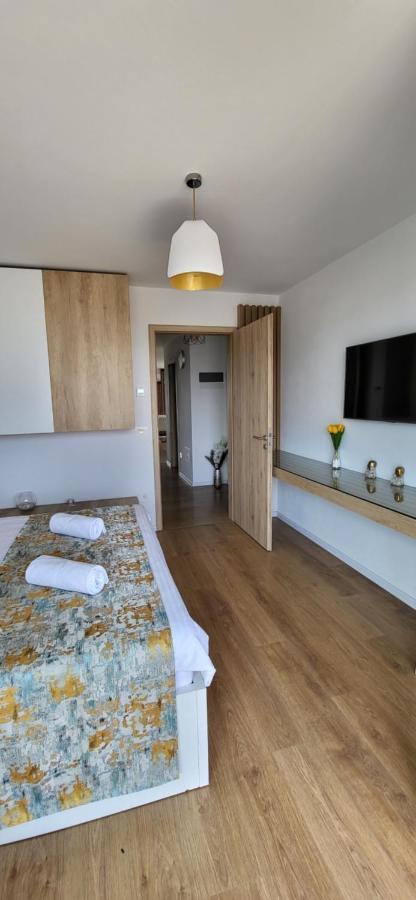 Luxury Panorama Apartament,Coresi Брашов Экстерьер фото